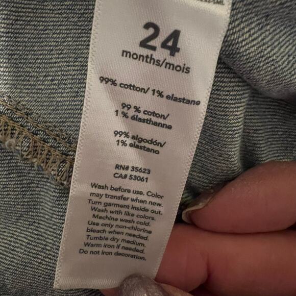 Carter’s baby girl medium wash denim jacket Size 24 months - Picture 4 of 4